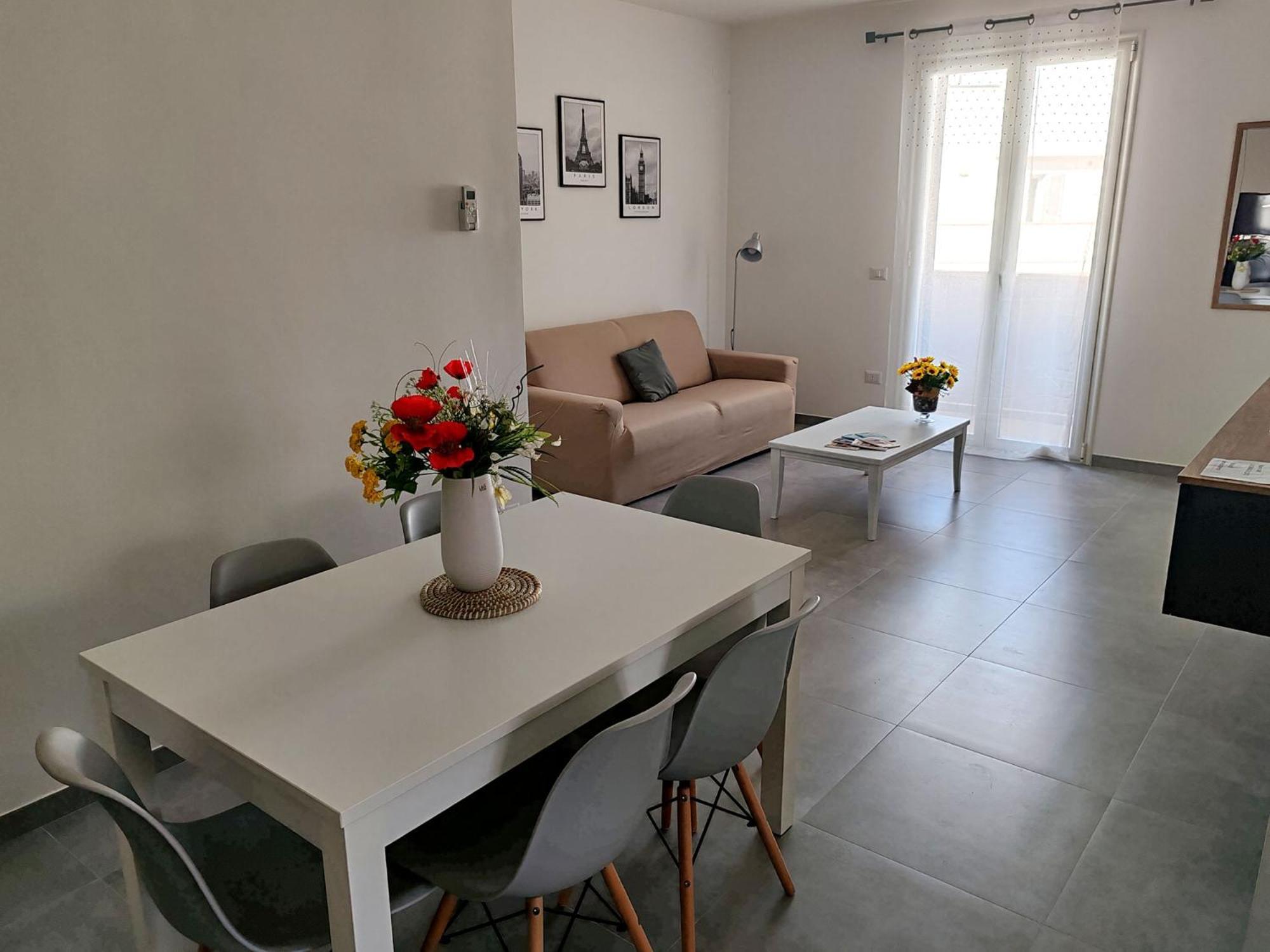 La Dama Di Loto Apartment Лече Екстериор снимка